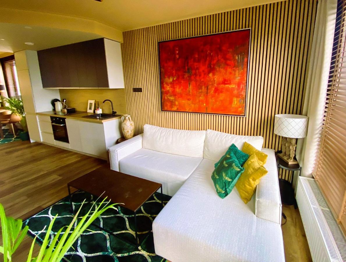 Apartamenty Manggha Residence Krakow Ngoại thất bức ảnh